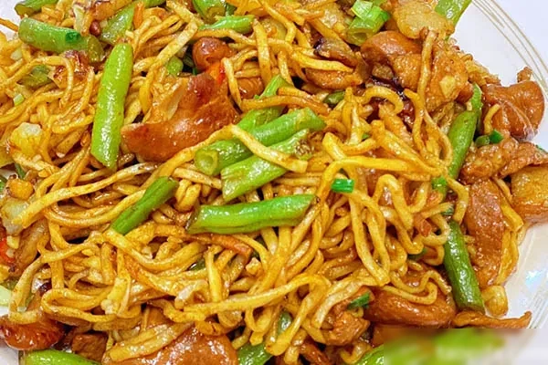 实体店笼王浇头焖面技术配方和视频教程-爱尚配方网