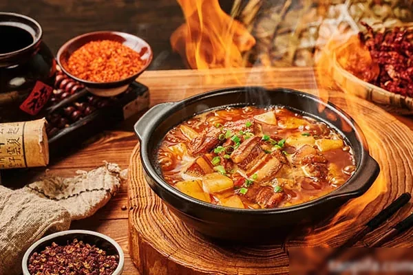 实体店《婆婆砂锅》技术价值13800米-爱尚配方网