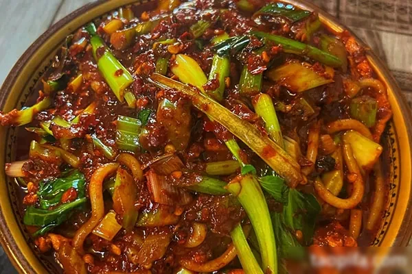 图片[1]-新疆爆辣炒米粉商业版视频教程-爱尚配方网