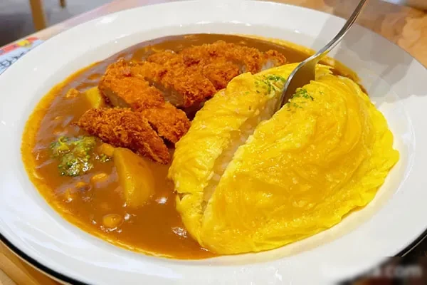 图片[1]-咖喱蛋包饭全套技术配方和视频教程含开店技巧-爱尚配方网