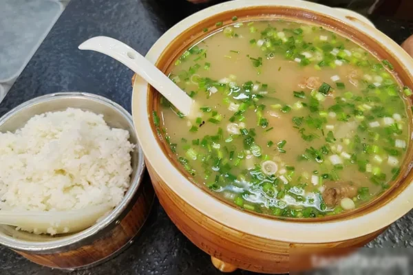 图片[1]-老细鱼汤泡饭技术视频教程-爱尚配方网