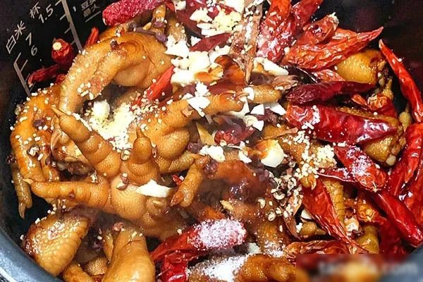 图片[1]-压锅鸡爪压锅豆腐 技术配方和视频教程-爱尚配方网