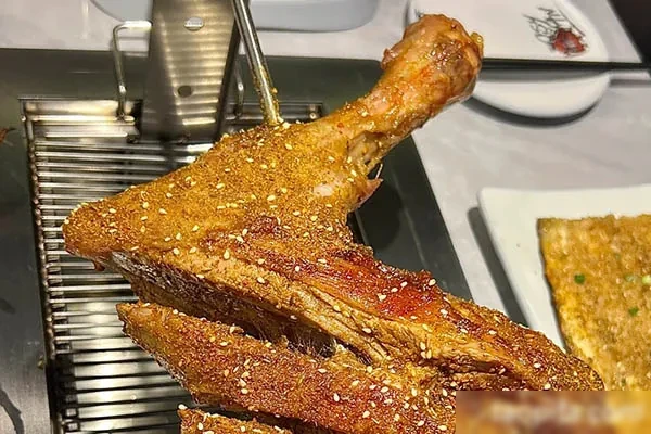 特色烤羊腿视频教程-爱尚配方网