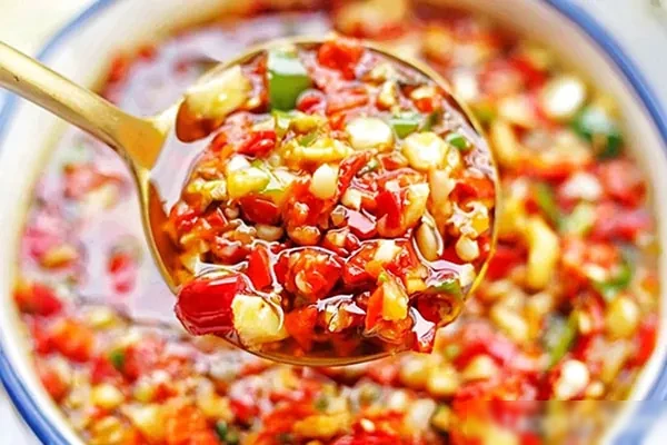 图片[1]-秘制辣椒油制作视频教程-爱尚配方网