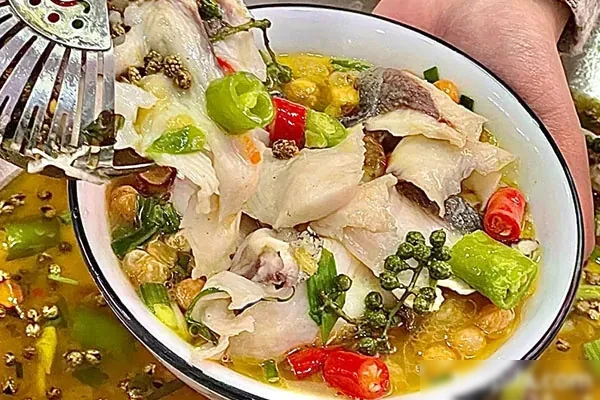 图片[1]-大厨金汤麻辣鱼视频教程-爱尚配方网