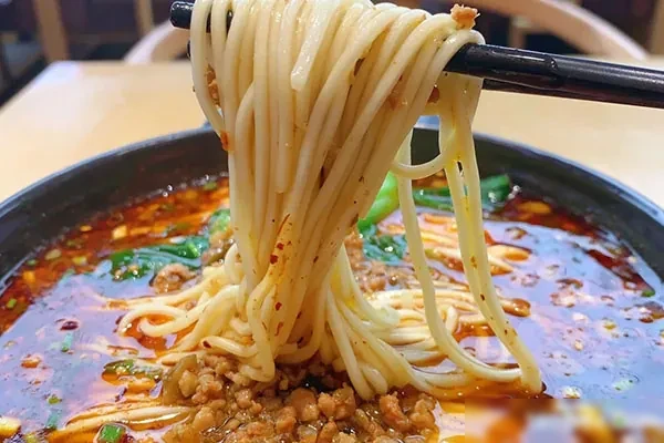 图片[1]-川式面食小吃组合(豌杂面+担担面+牛肉面+酸辣粉+钟水饺)-爱尚配方网