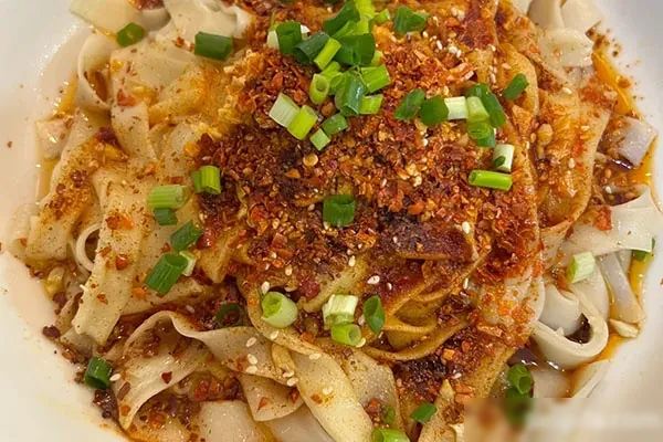 图片[1]-油泼面技术配方和视频教程-爱尚配方网