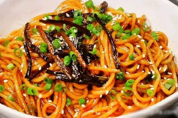 老上海葱油拌面视频教程-爱尚配方网