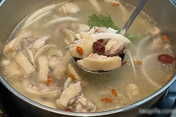 图片[1]-广式火锅鸡，清凉鸡煲，椰子鸡视频教程-爱尚配方网