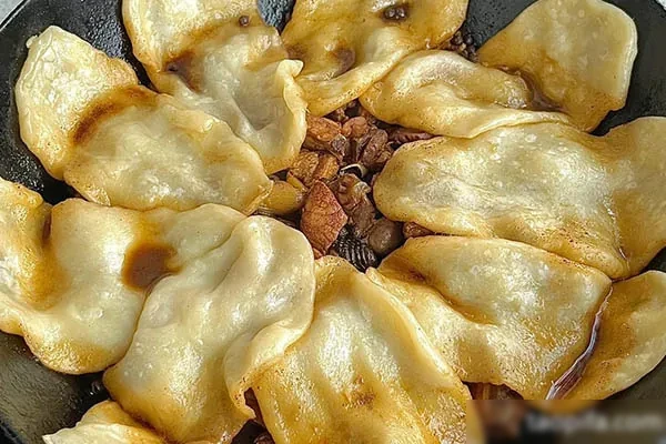 图片[1]-美味鲜香地锅鸡技术配方和视频教程-爱尚配方网