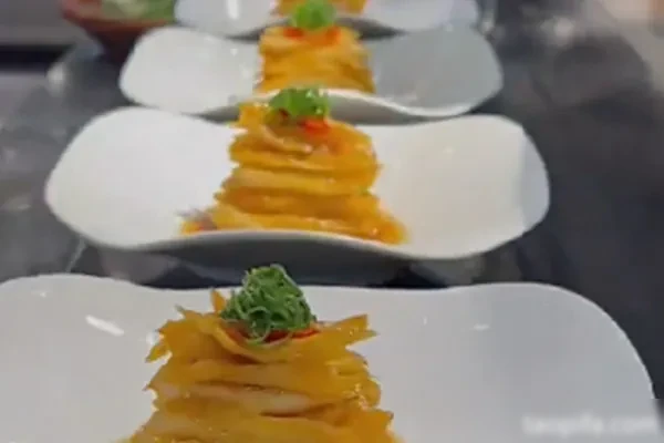 图片[1]-黄金泡萝卜、泡菜口味萝卜心—好看好吃比较脆的萝卜-爱尚配方网