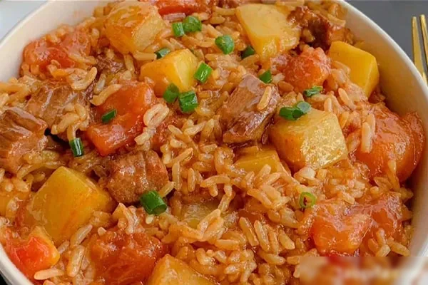 图片[1]-黑椒牛肉焖饭技术配方和视频教程-爱尚配方网