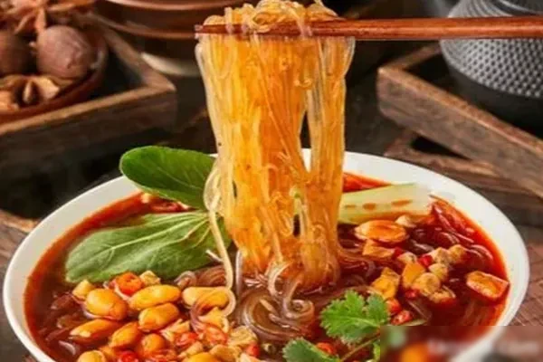 北京煮载幸福资料酸辣粉技术配方和视频教程-爱尚配方网