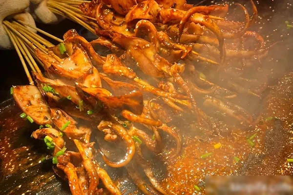 铁板鱿鱼和烤冷面视频教程-爱尚配方网