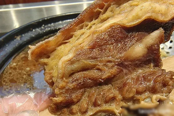 手抓牛骨头实体店技术-爱尚配方网